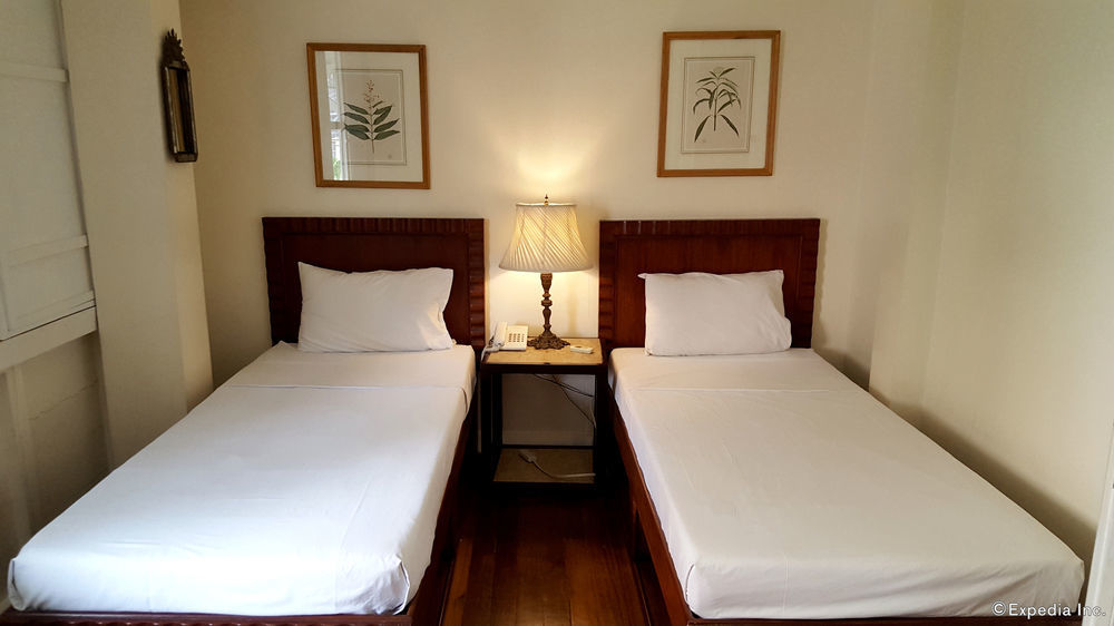 Charming La Casita Mercedes, 5Br And 5Tb For Family And Friends Staycation Makati City Zewnętrze zdjęcie