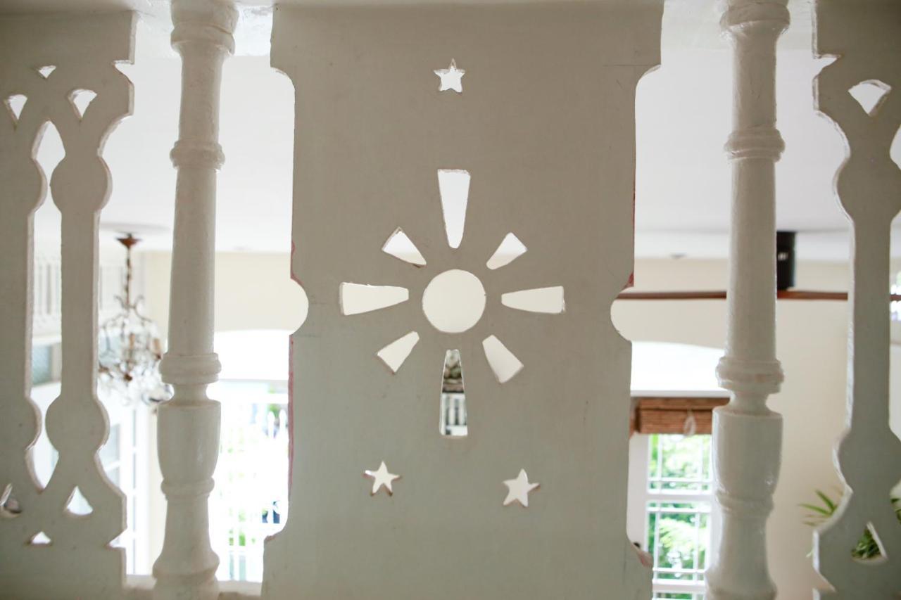 Charming La Casita Mercedes, 5Br And 5Tb For Family And Friends Staycation Makati City Zewnętrze zdjęcie
