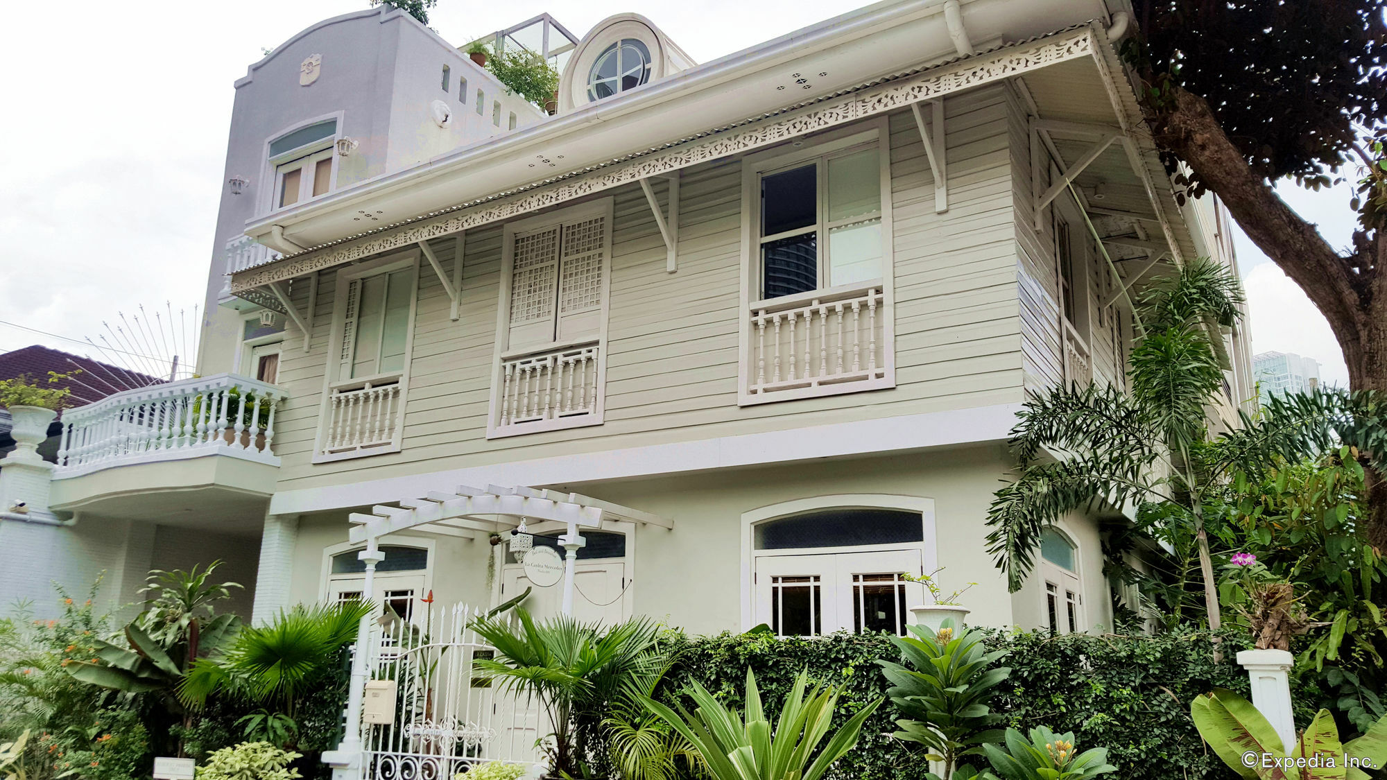 Charming La Casita Mercedes, 5Br And 5Tb For Family And Friends Staycation Makati City Zewnętrze zdjęcie
